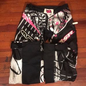 Four wheeler riding pants for women